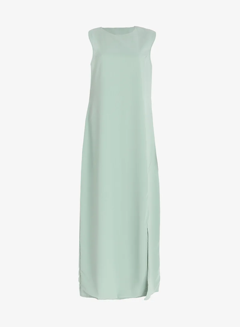 خزانة Plus size Dress With Ruffled Cape Sleeves